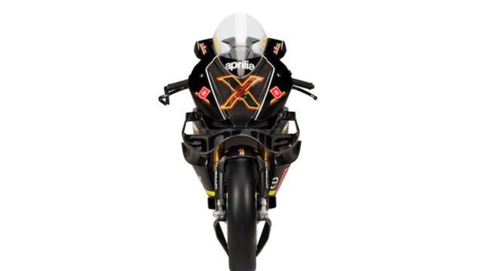 Aprilia RSV4 X ec3ma front